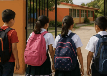 Cada institución decidirá si se suspende o no clases el viernes previo al 5 de mayo.