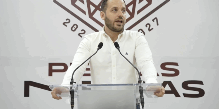 Dan prioridad a taxistas con antigüedad en reparto de concesiones