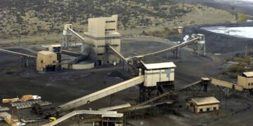 A 18 años del desastre, localizan restos en mina Pasta de Conchos.