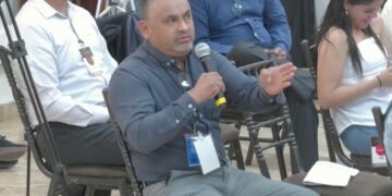 Aarón Ramírez Cruz se presentó con un amparo que respalda su derecho a participar en este tipo de eventos públicos.