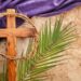 La Semana Santa comienza con el Domingo de Ramos, que conmemora la entrada triunfal de Jesús en Jerusalén.