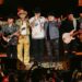 Grupo Firme apoya la campaña “México Canta” que fomenta la creación de música libre de violencia.