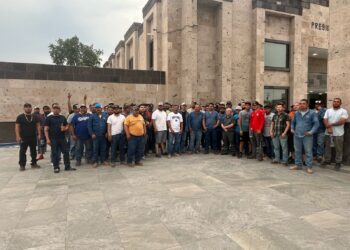 Juzgado federal resolvió mantener vigente una retención de casi un millón de pesos por un juicio laboral.