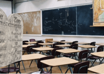 Religión en el aula: Texas avanza con polémica ley.