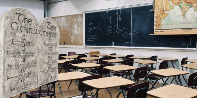 Religión en el aula: Texas avanza con polémica ley.