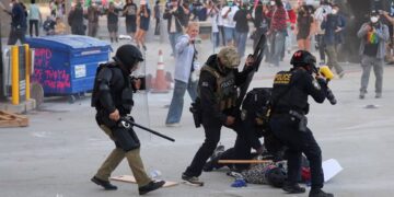 Consulado de México interviene tras redadas en Los Ángeles