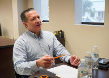 Guillermo Sánchez, síndico de Piedras Negras acusó al alcalde de gobernar con confrontación.