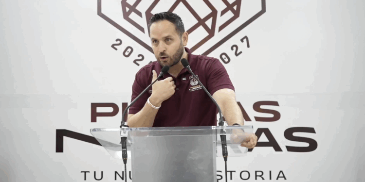 Alcalde de Piedras Negras llama “cínico” e “incompetente” a Julio Long.