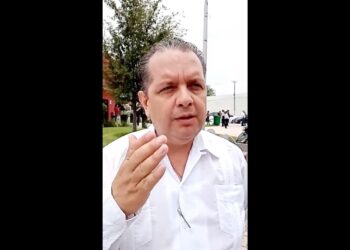 El primer regidor, integrante de la comisión de Hacienda, acudió a la conferencia matutina para tener un informe preliminar de mayo