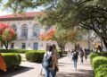 Texas eliminará matrícula reducida para estudiantes indocumentados.