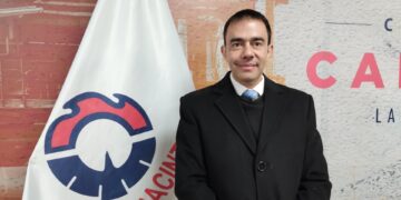 Incrementa el riesgo operativo en industrias de Coahuila por consumo de drogas entre aspirantes, comentó Arturo Reveles.
