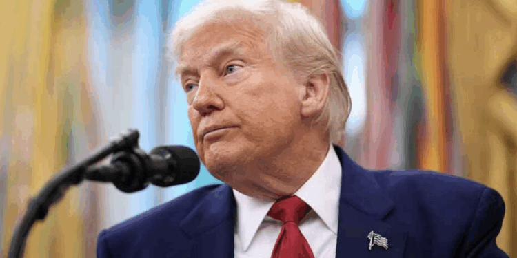 El Congreso de EU aprobó el controvertido plan fiscal antes del 4 de julio.