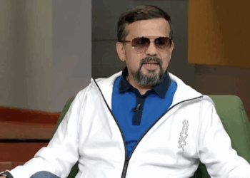 Cruz Martínez podría ser detenido por Interpol tras orden de aprehensión en México.