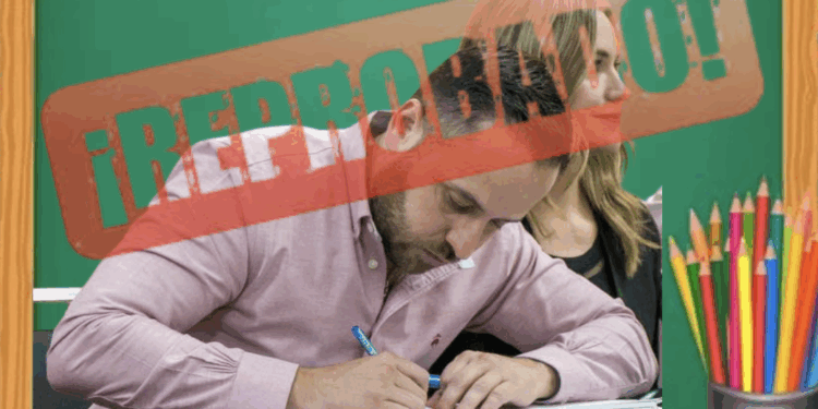 Recortan becas escolares en Piedras Negras; las sustituyen con mochilas.