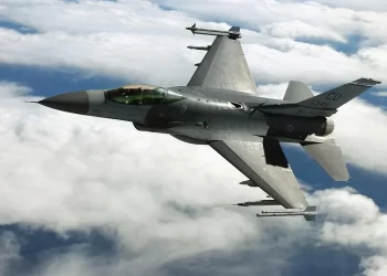 Podría tratarse de un avión supersónico.
