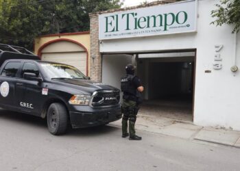 La gerente de El Tiempo sufre acto de intimidación en Piedras Negras.