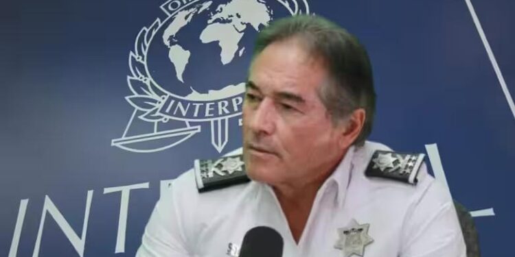 Hacienda bloquea cuentas de Hernán Bermúdez y suspende casas de apuestas ligadas a su familia.