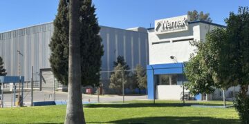 Crisis en Nemak Monclova: 950 trabajadores despedidos.