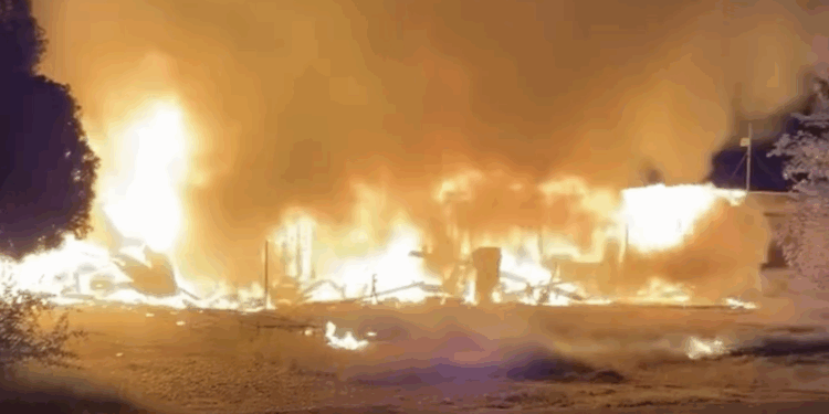 El siniestro ocurrió a 12 millas al norte de Eagle Pass.