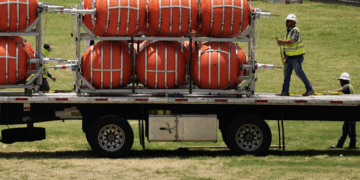 No aclaró si la medida incluirá a Eagle Pass.