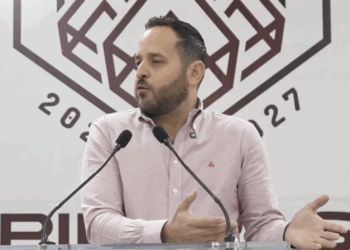 “Vividores” y “estúpidos”: Jacobo arremete contra regidores tras escándalo por antidoping.