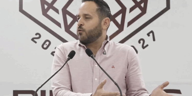 “Vividores” y “estúpidos”: Jacobo arremete contra regidores tras escándalo por antidoping.