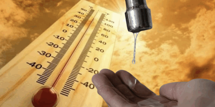 Sin agua bajo temperaturas calcinantes en Piedras Negras.