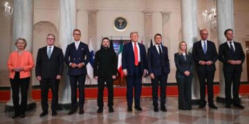 Líderes europeos respaldan iniciativa de Trump para negociar paz en Ucrania.