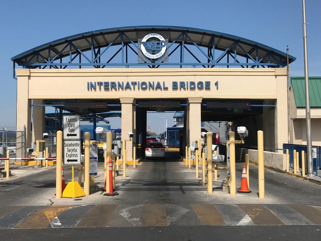Subirá a 5 dólares cruce vehicular en los puentes de Eagle Pass – Demos