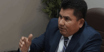 Tras ultimátum en Simas, Menera prefiere callar.