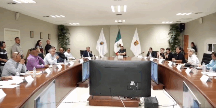 Cabildo de Piedras Negras desconoce Consejo de Simas.