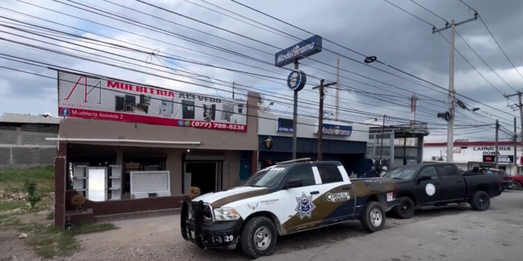 Falso repartidor se lleva 30 mil pesos de mueblería.