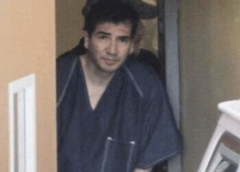 Aplazan de nuevo el “juicio final” de Javier Villarreal en Texas.