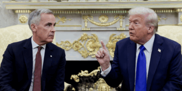Trump rompe negociaciones comerciales con Canadá.