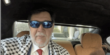 Fernández Noroña inició gira por Medio Oriente.