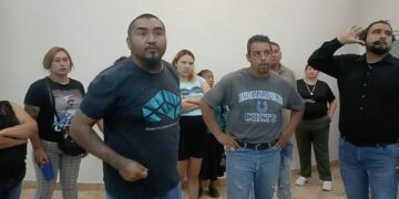 Ciudadanos acusan al municipio de “venderse” a Ferromex.