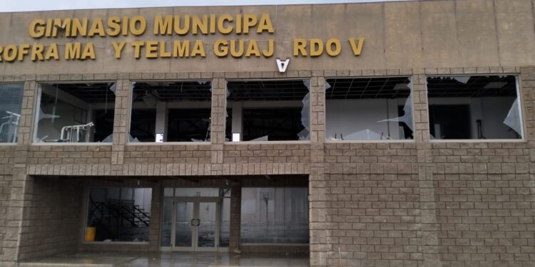 Mesociclón deja daños en Zaragoza y caída de árboles en Piedras Negras y Acuña.