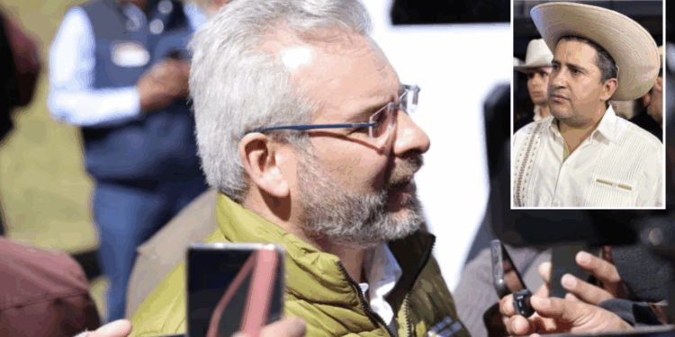 Escapa guardia durante detención de escoltas implicados en homicidio.