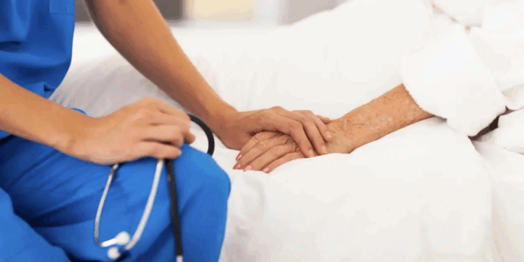 Reforma al artículo 4° reaviva discusión sobre derecho a la muerte digna.