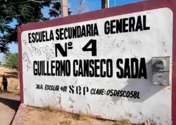 En el mismo plantel, una alumna perdió un ojo hace un mes durante otra riña.