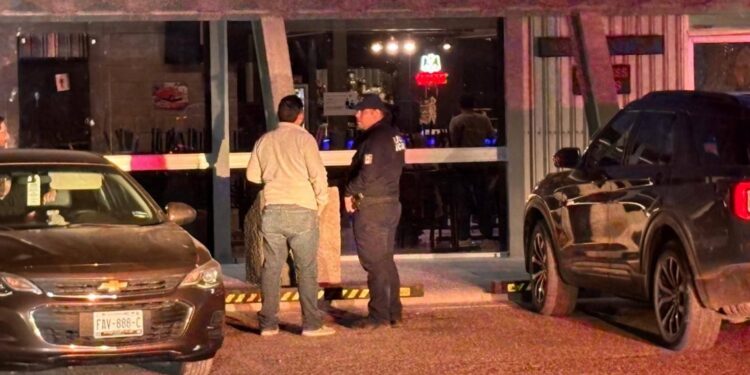 Víctor Hugo Hernández Moreno, de 36 años, quien resultó herido con un dardo en el cuello y en el brazo.