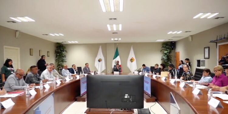 El alcalde insiste en culpar a opositores por cuenta pública rechazada.