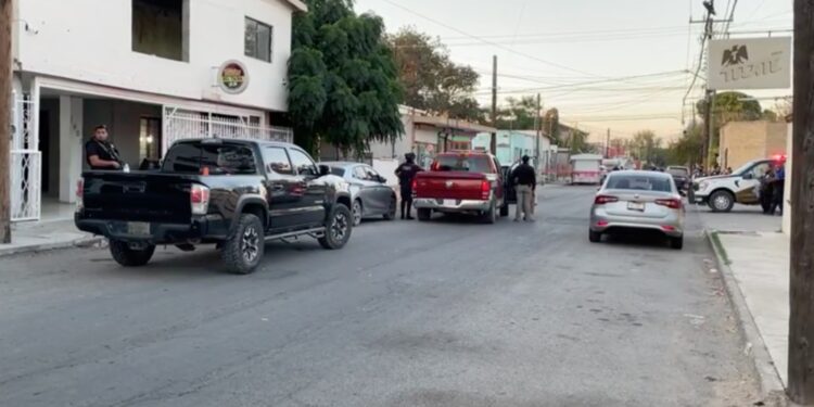 Una hermana del fallecido indicó que el hombre vivía solo y no sufría enfermedades conocidas.