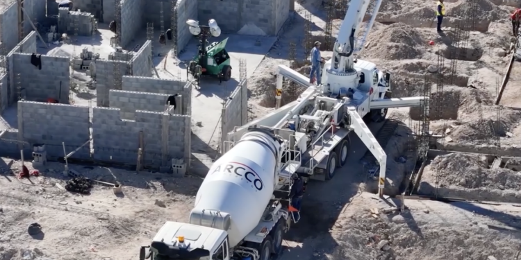 Evidencian red de contratos federales ligados a parientes de Jacobo Rodríguez.