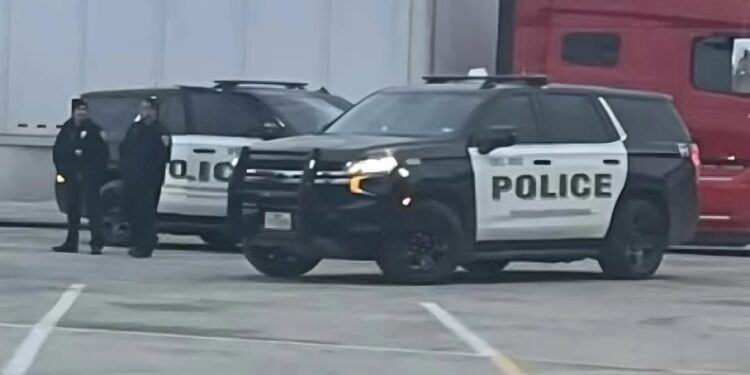 Autoridades descartan violencia en muerte de hombre en Del Río.