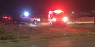Descartan violencia en muerte de hombre encontrado colgado de su camioneta.