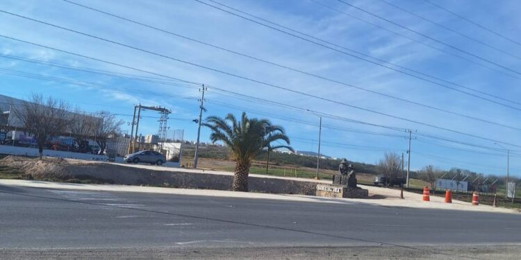 Guajardo advirtió que la zona funciona como cauce pluvial natural proveniente de varias colonias.