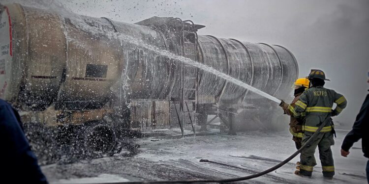 Desarrollo urbano avanza sin red suficiente de hidrantes, acepta Municipio.