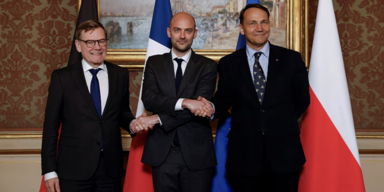 Radoslaw Sikorski, Jean-Noel Barrot y Johann Wadephul.