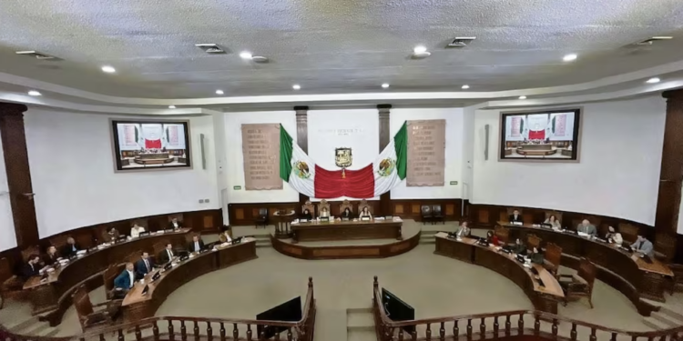 Panorama electoral se fragmenta rumbo a la elección legislativa.